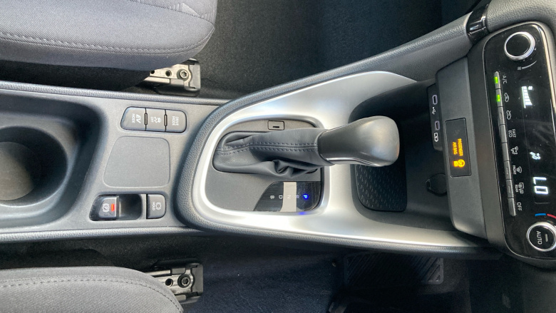 Toyota Yaris 1.5 Hybrid Icon 5dr CVT Hybrid Hatchback